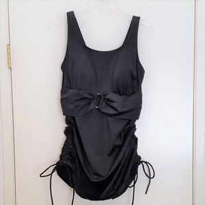 Tankini Top, scoop neck, front detail, side drawstrings